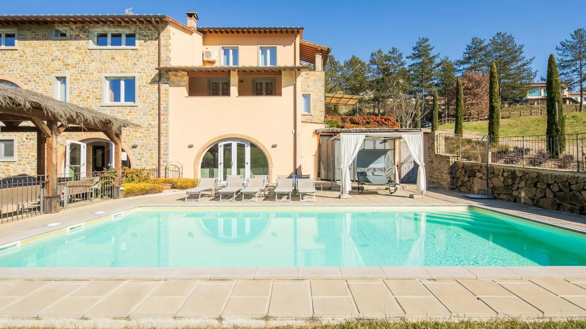 Villa Francesca Poppi 0*,  Italy