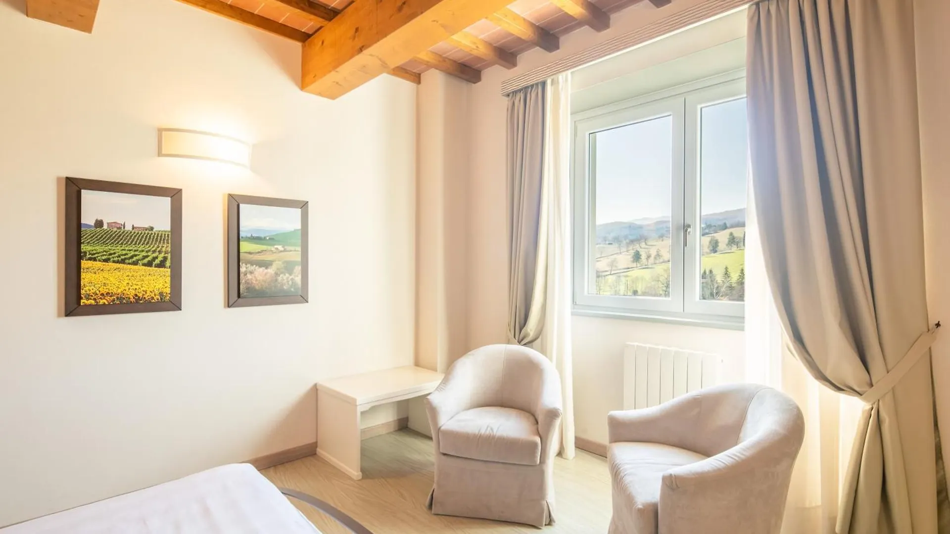 Villa Francesca Poppi 0*,