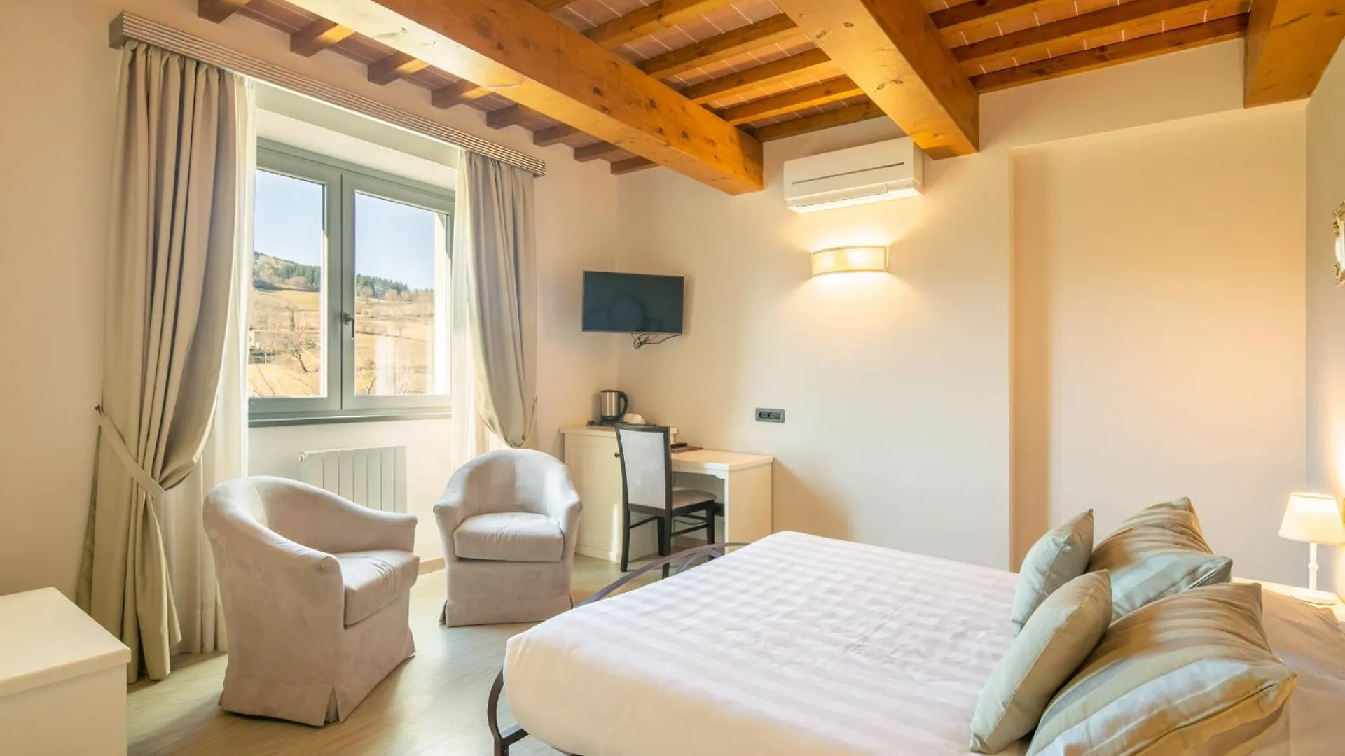 Villa Francesca Poppi 0*,  Italy
